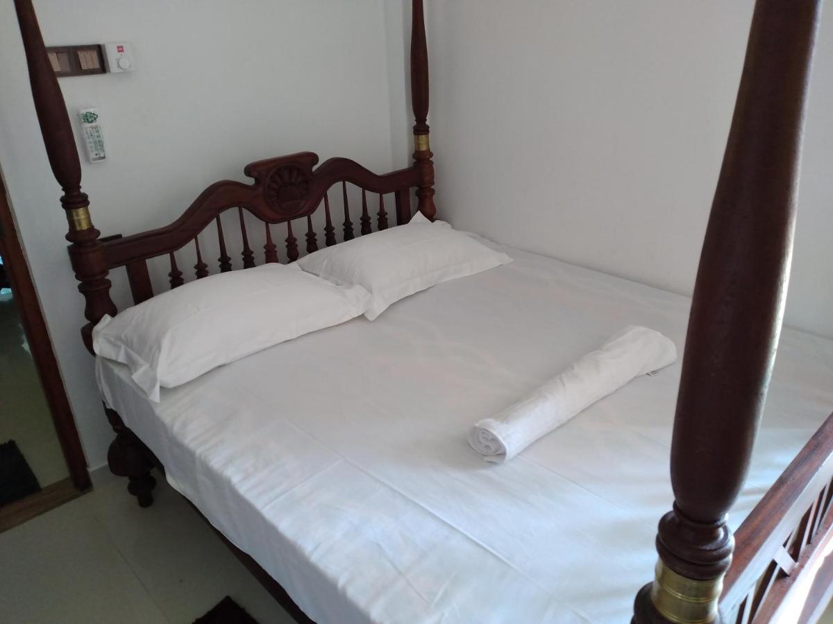 Golden Villa Ambalangoda  Extérieur photo